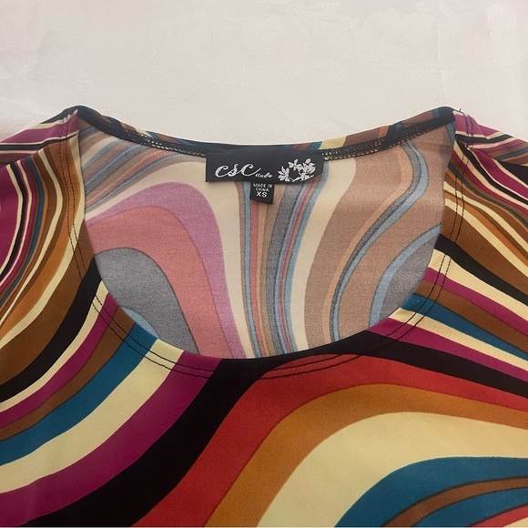 ❤️2/$15 or 3/$21❤️ CSC Studios Retro Swirled Long Sleeve Top, Size XS - Picture 5 of 13